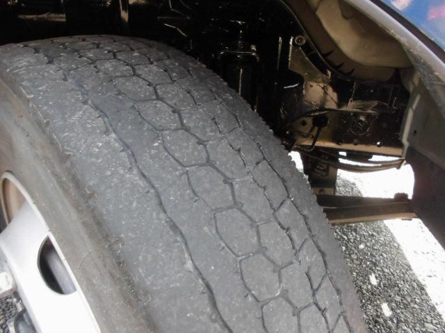 HINO DUTRO 2015 Image 31