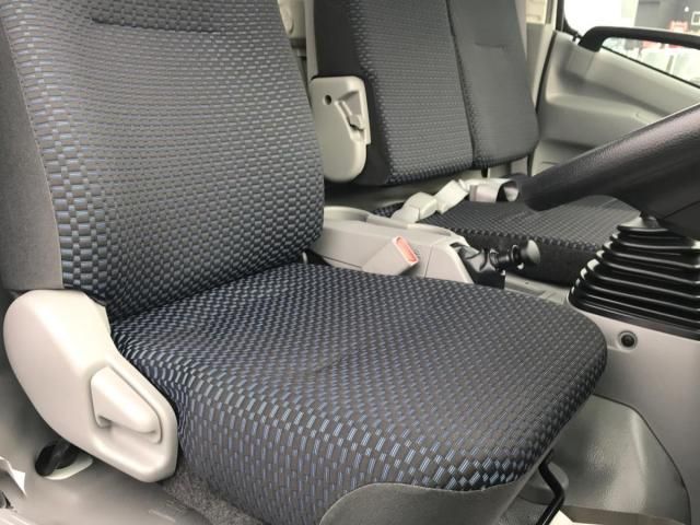 HINO DUTRO 2025 Image 31