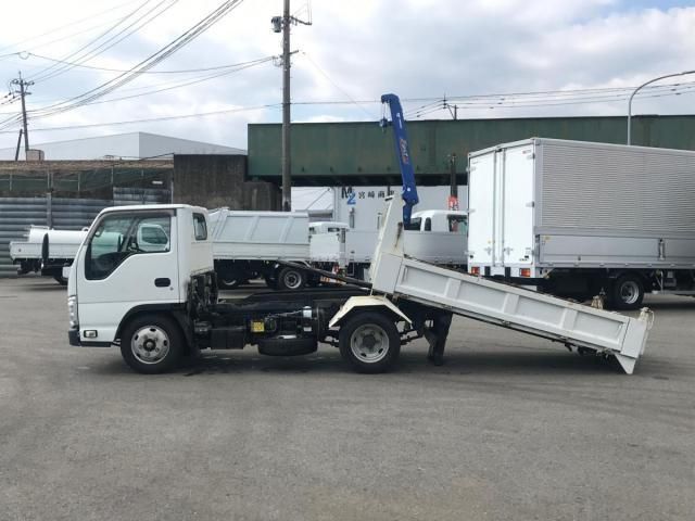 ISUZU ELF 2014 Image 31