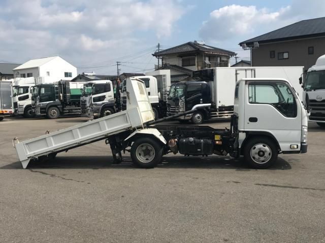 ISUZU ELF 2014 Image 31