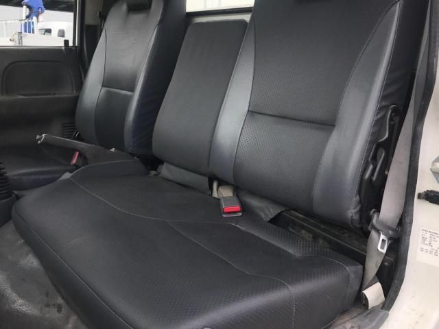 ISUZU ELF 2014 Image 31