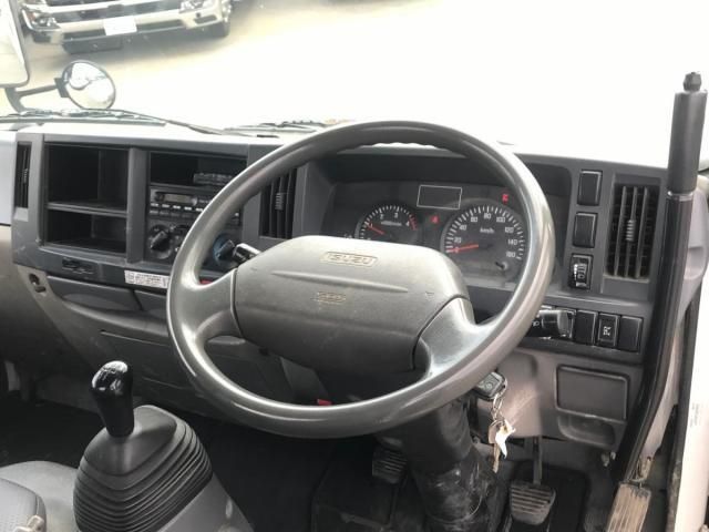 ISUZU ELF 2014 Image 31