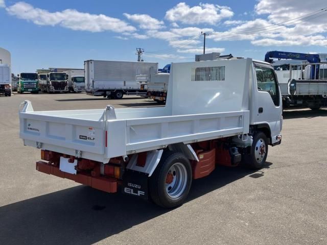 ISUZU ELF 2025 Image 31