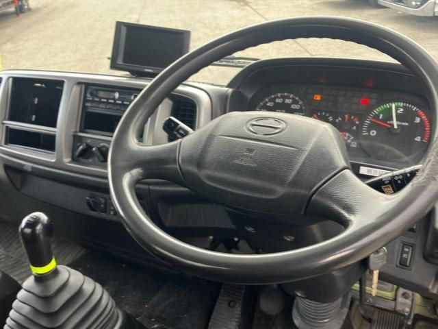 HINO RANGER 2011 Image 31