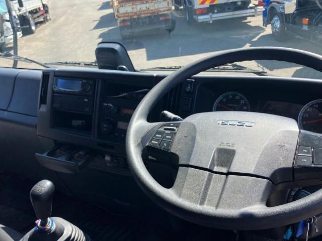 ISUZU FORWARD 2023 Image 31