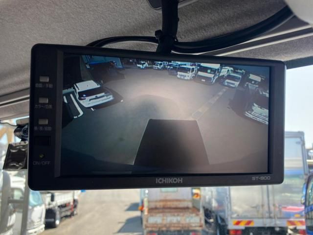 ISUZU FORWARD 2023 Image 31