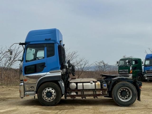 NISSAN DIESEL QUON 2018 Image 31