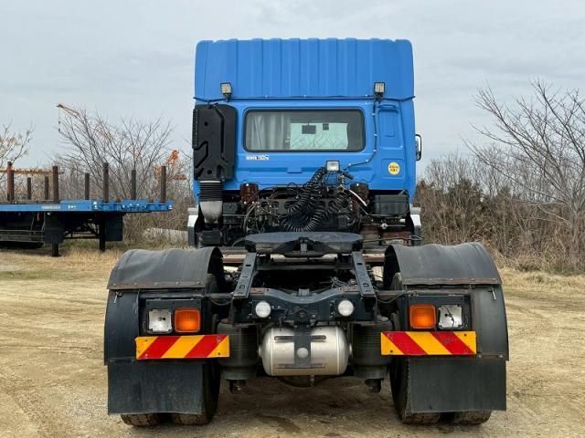 NISSAN DIESEL QUON 2018 Image 31