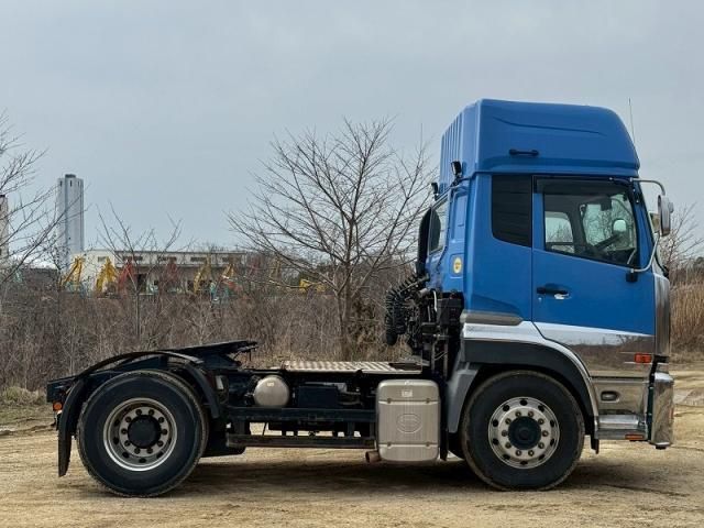 NISSAN DIESEL QUON 2018 Image 31