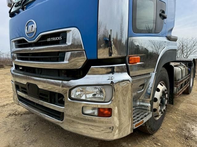 NISSAN DIESEL QUON 2018 Image 31