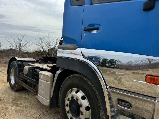 NISSAN DIESEL QUON 2018 Image 31