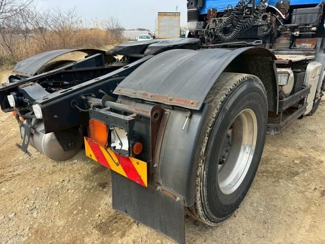 NISSAN DIESEL QUON 2018 Image 31