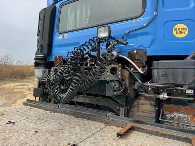 NISSAN DIESEL QUON 2018 Image 31