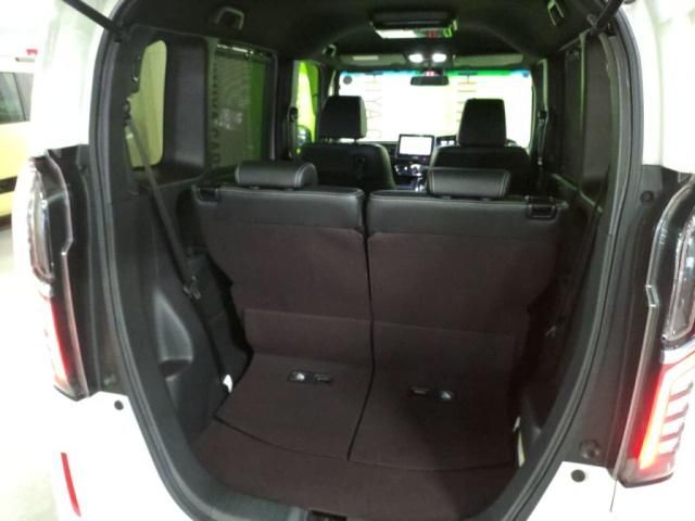 HONDA N BOX CUSTOM 2019 Image 31