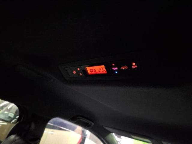 TOYOTA VOXY HYBRID 2020 Image 31