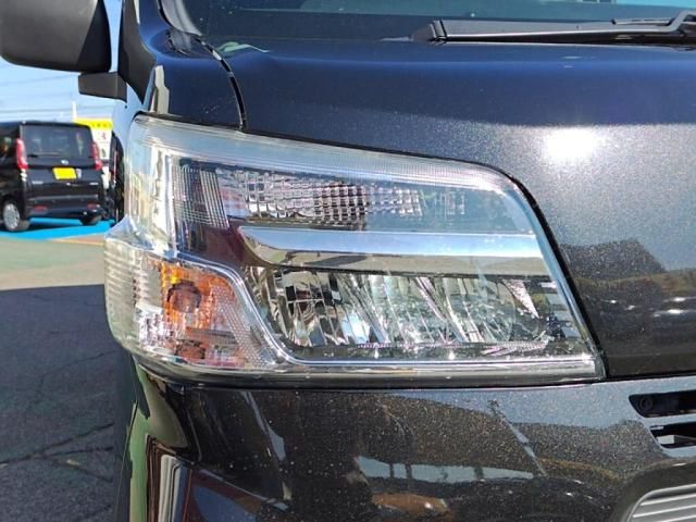 DAIHATSU HIJET CARGO 4WD 2020 Image 31