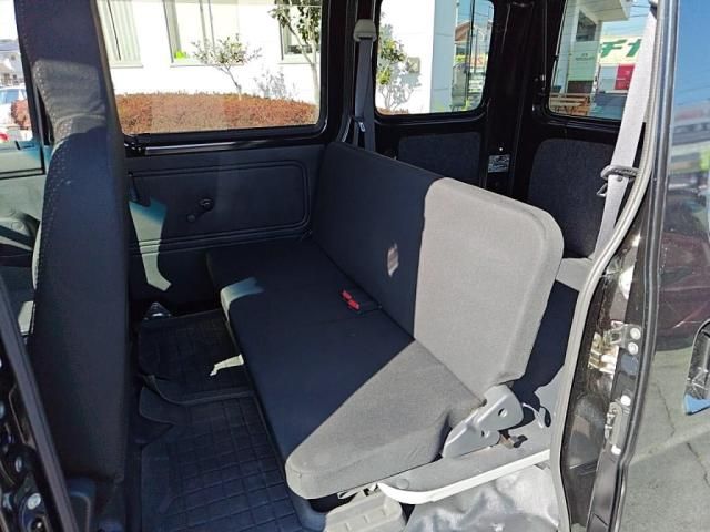 DAIHATSU HIJET CARGO 4WD 2020 Image 31