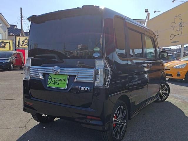 DAIHATSU TANTO CUSTOM 2017 Image 31