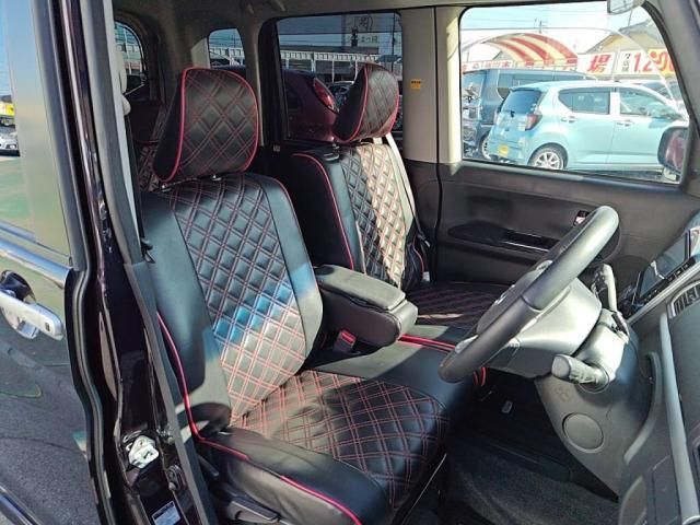 DAIHATSU TANTO CUSTOM 2017 Image 31