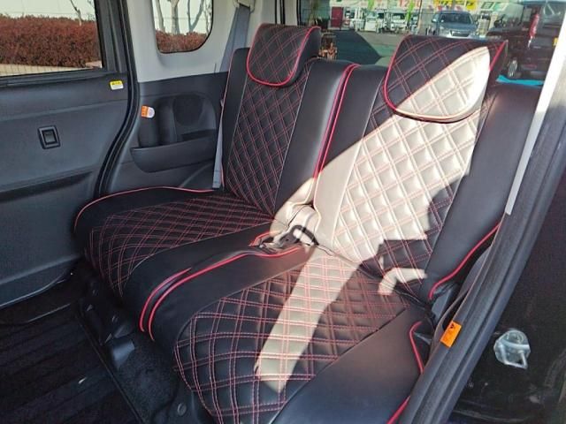 DAIHATSU TANTO CUSTOM 2017 Image 31