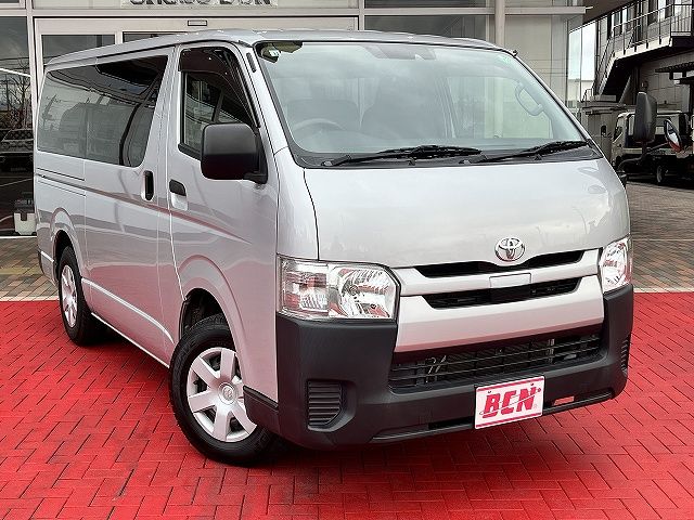 TOYOTA REGIUSACE VAN 1.25T 2018 Image 31