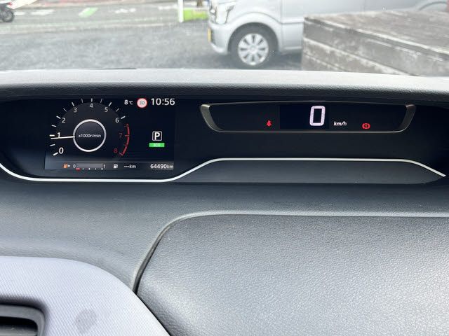 SUZUKI LANDY 2021 Image 31