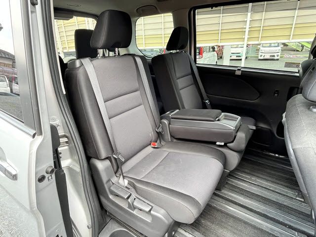 SUZUKI LANDY 2021 Image 31