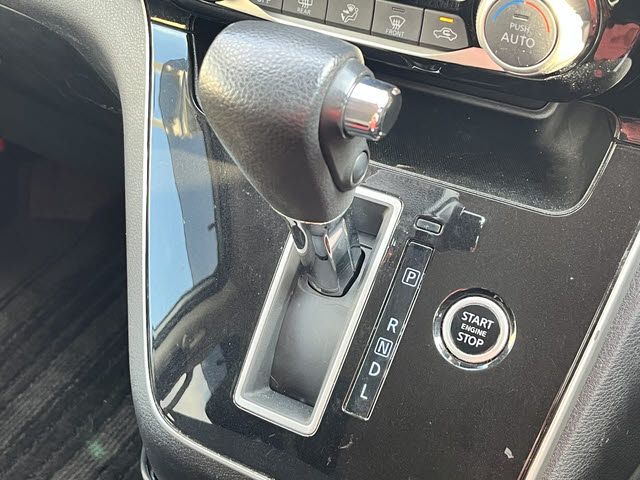 SUZUKI LANDY 2021 Image 31