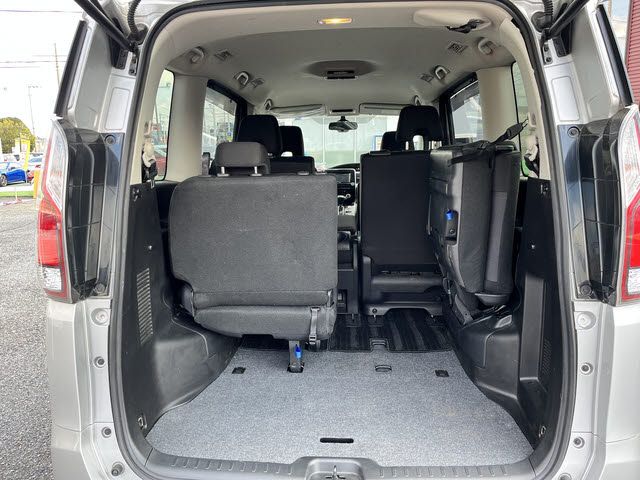 SUZUKI LANDY 2021 Image 31