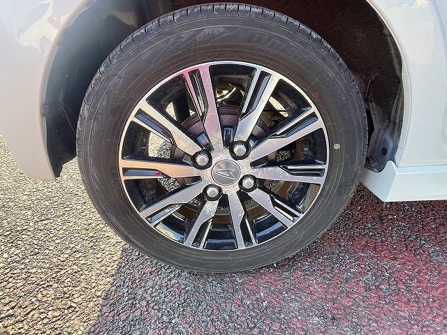 DAIHATSU MOVE CUSTOM 2019 Image 31