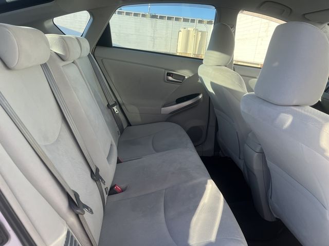 TOYOTA PRIUS 2012 Image 31