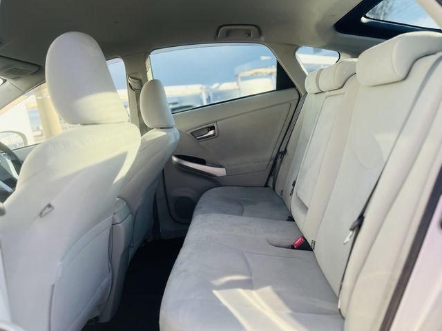 TOYOTA PRIUS 2012 Image 31