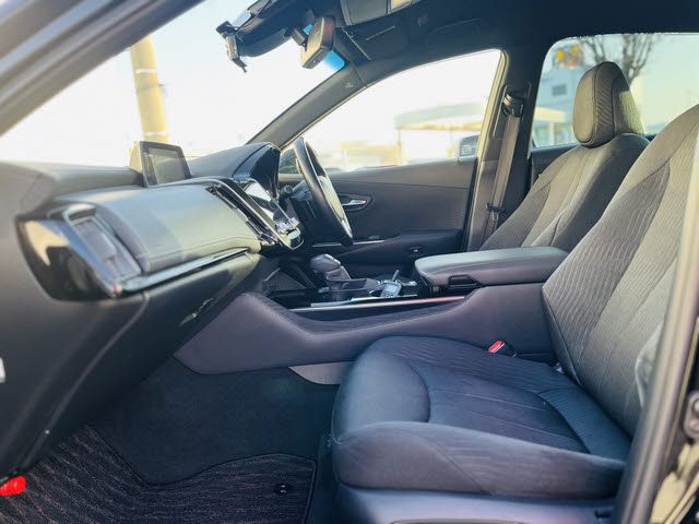 TOYOTA CROWN SEDAN HYBRID 2019 Image 31