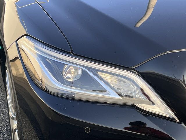 TOYOTA CROWN SEDAN HYBRID 2019 Image 31