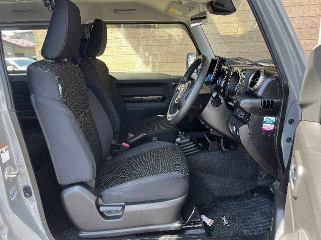 SUZUKI JIMNY 4WD 2023 Image 31