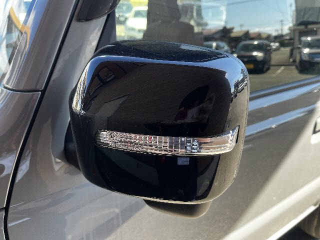 SUZUKI JIMNY 4WD 2023 Image 31