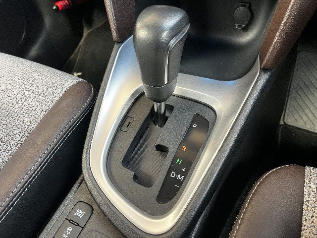 TOYOTA YARIS CROSS 2020 Image 31