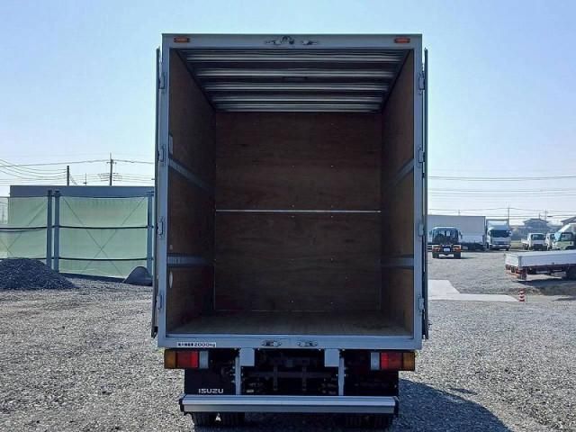 ISUZU ELF 2019 Image 31