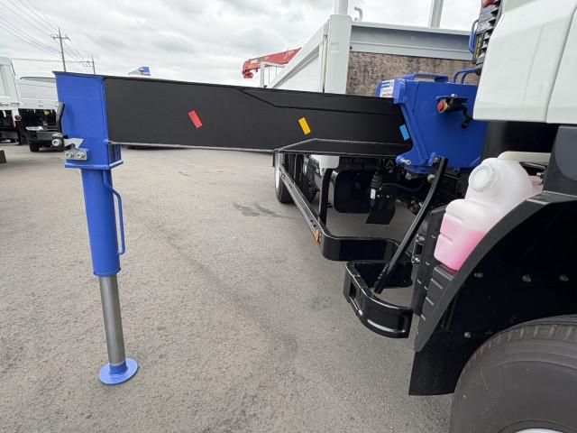 MITSUBISHI CANTER 2025 Image 31