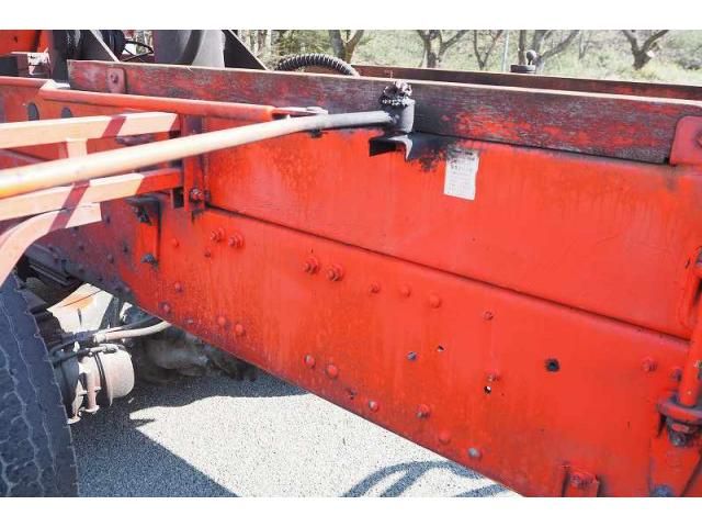 MITSUBISHI FUSOU SUPER GREAT 2005 Image 31