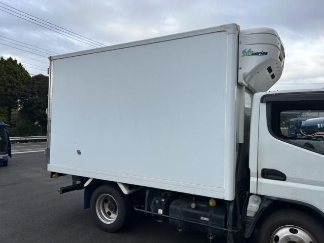 MITSUBISHI CANTER 2019 Image 31