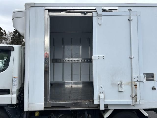 MITSUBISHI CANTER 2019 Image 31