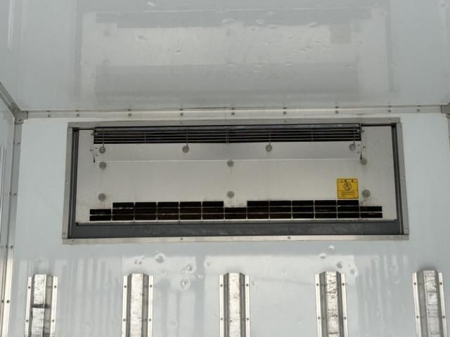 MITSUBISHI CANTER 2019 Image 31