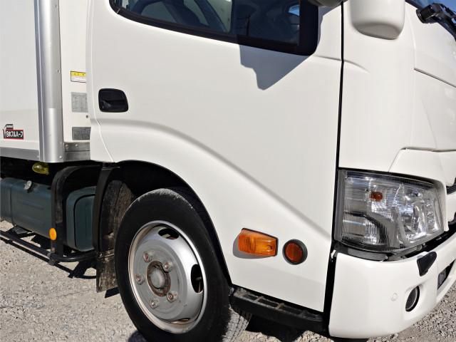 HINO DUTRO 2020 Image 31