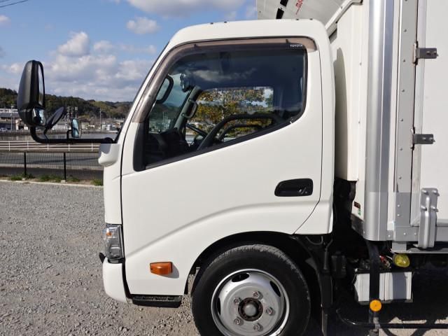 HINO DUTRO 2020 Image 31