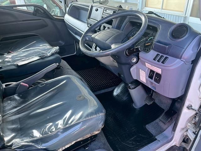 MITSUBISHI CANTER 2013 Image 31