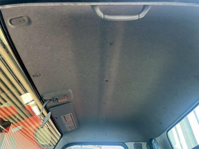 MITSUBISHI CANTER 2013 Image 31