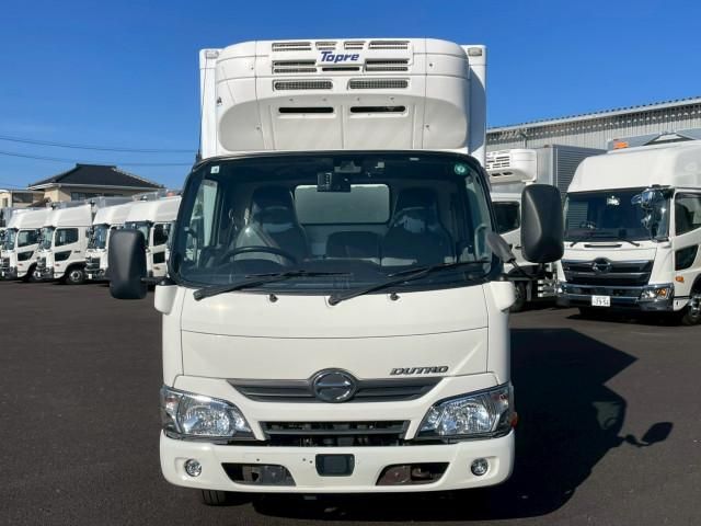 HINO DUTRO 2018 Image 31