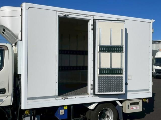 HINO DUTRO 2018 Image 31