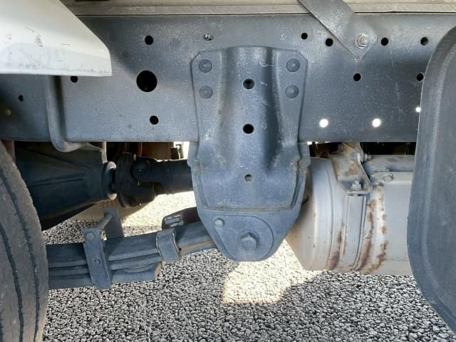 HINO DUTRO 2018 Image 31